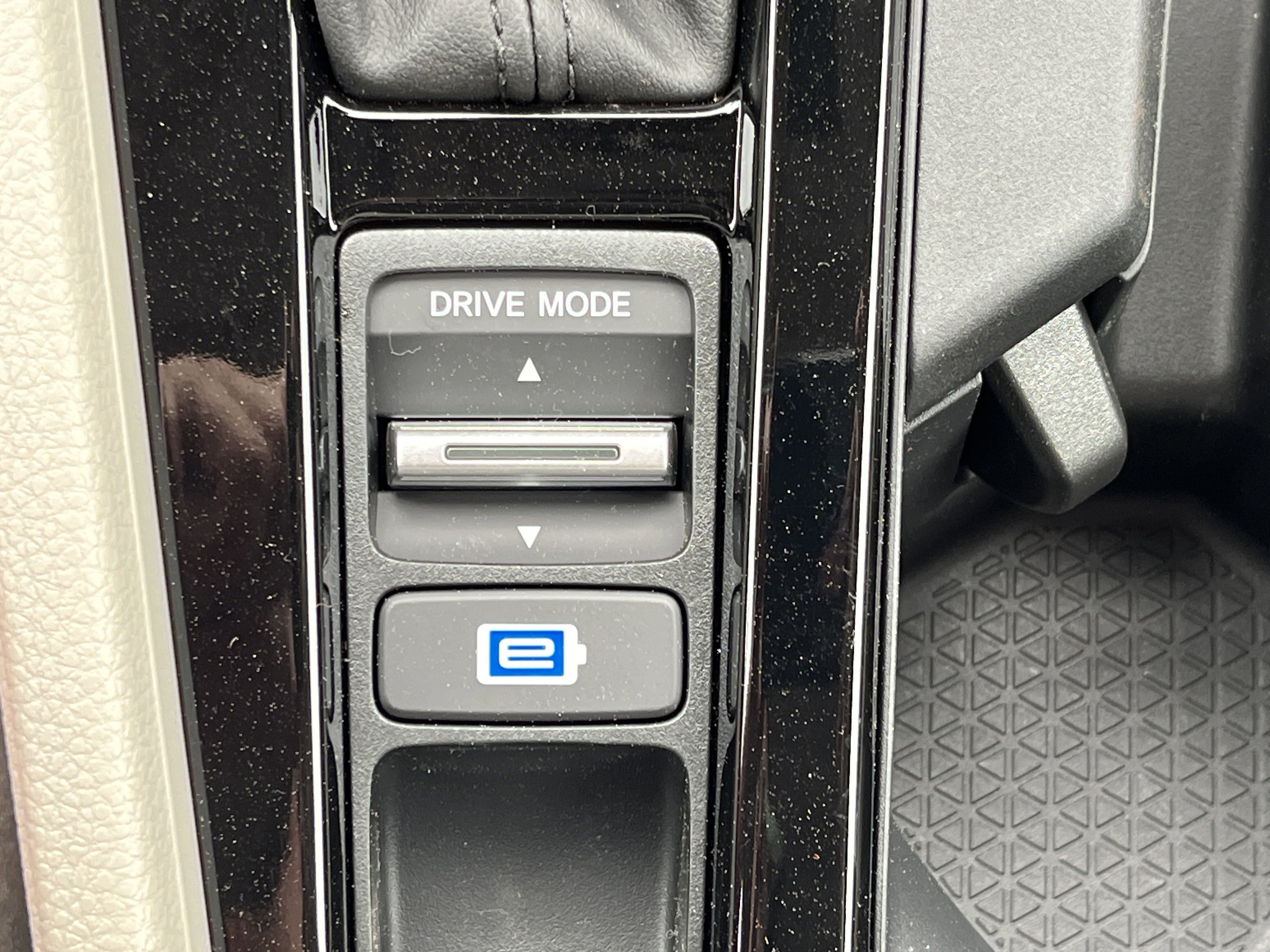 2025 Honda Accord Hybrid EX-L photo 8