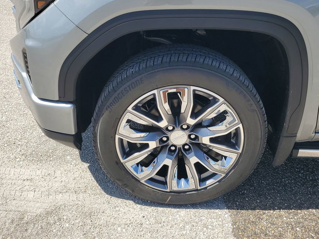 2025 Gmc Sierra Denali photo 17