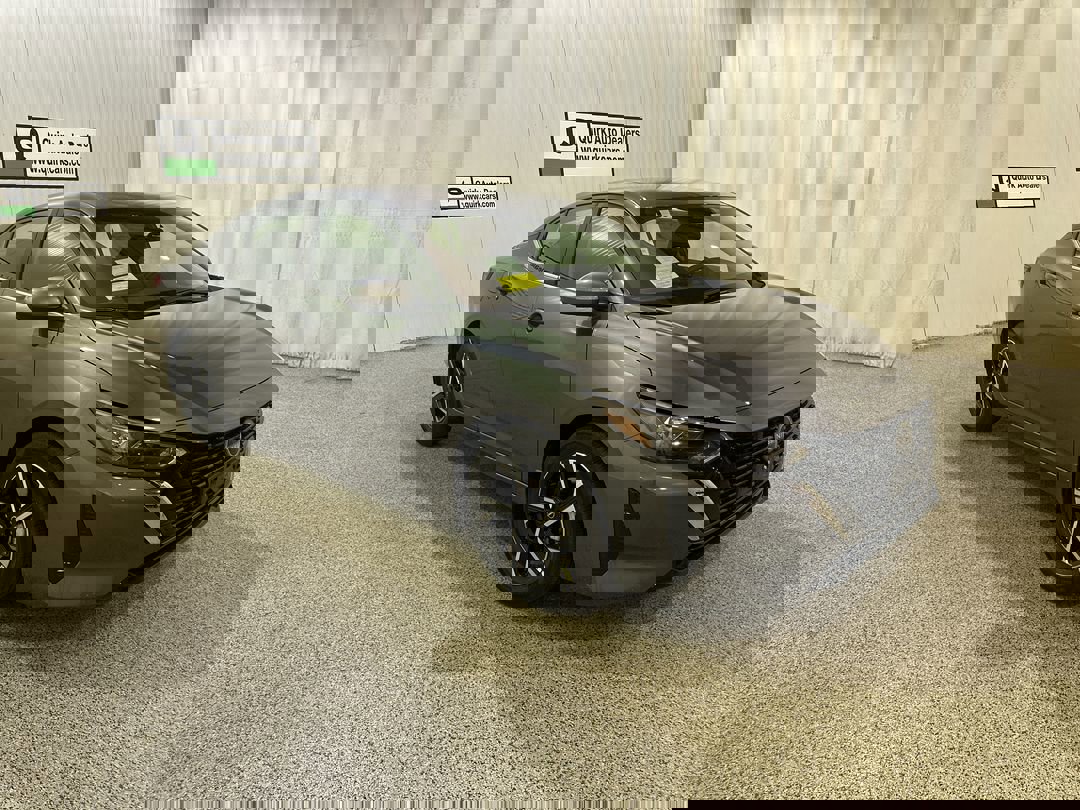 2025 Nissan Sentra SV's photo