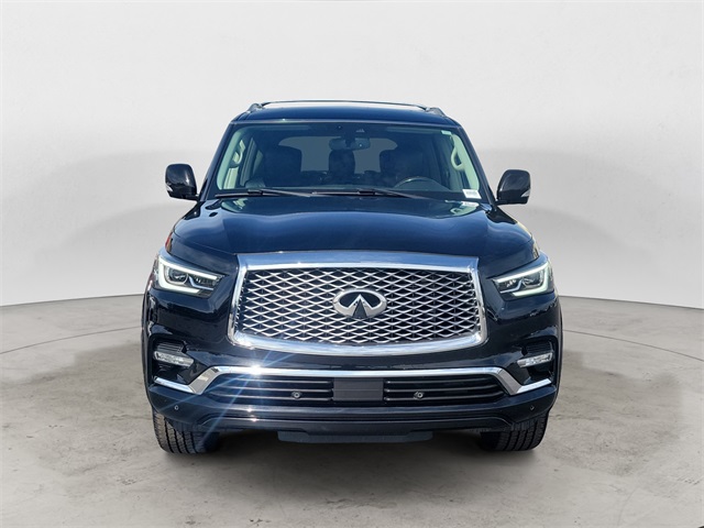 2019 Infiniti QX80 Luxe photo 8