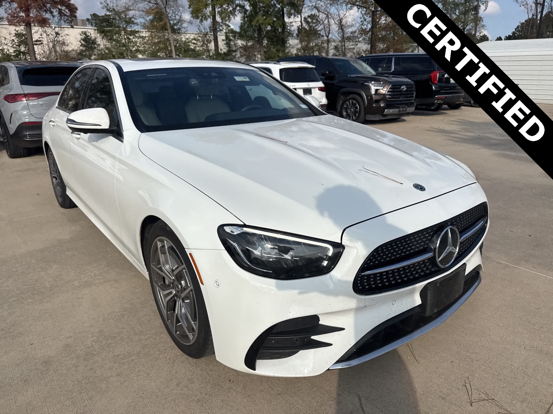 2021 Mercedes-Benz E-Class E350's photo