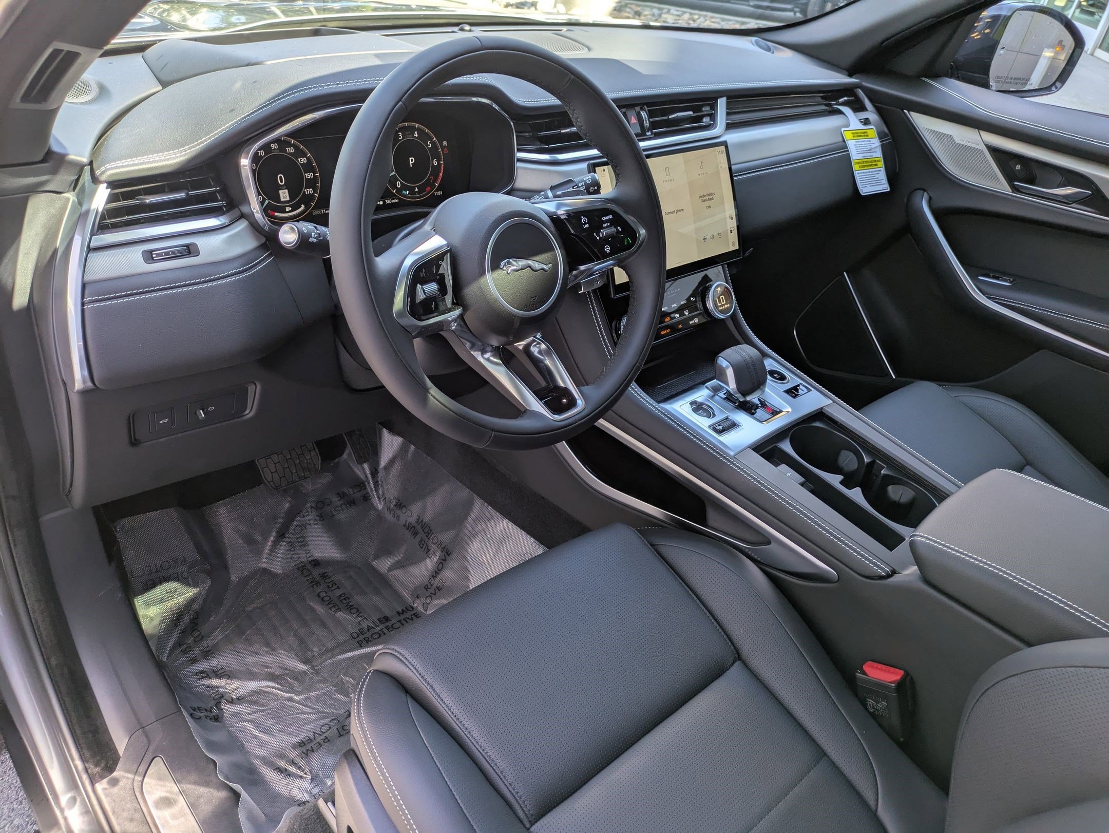 2026 Jaguar F-PACE P250 R-Dynamic S photo 10