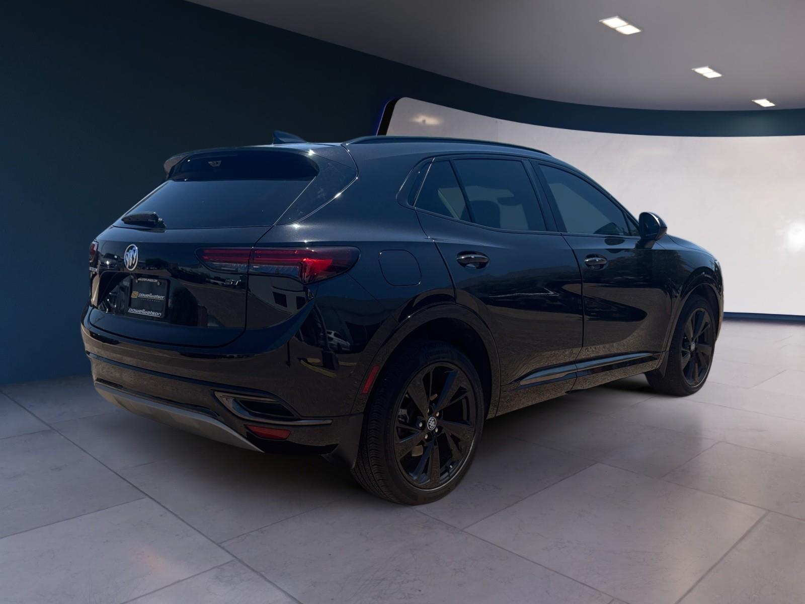 2022 Buick Envision Essence photo 5