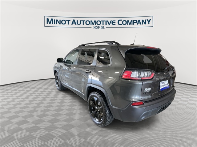 2023 Jeep Cherokee Altitude photo 2