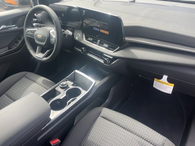 2026 Chevrolet Equinox LT photo 17