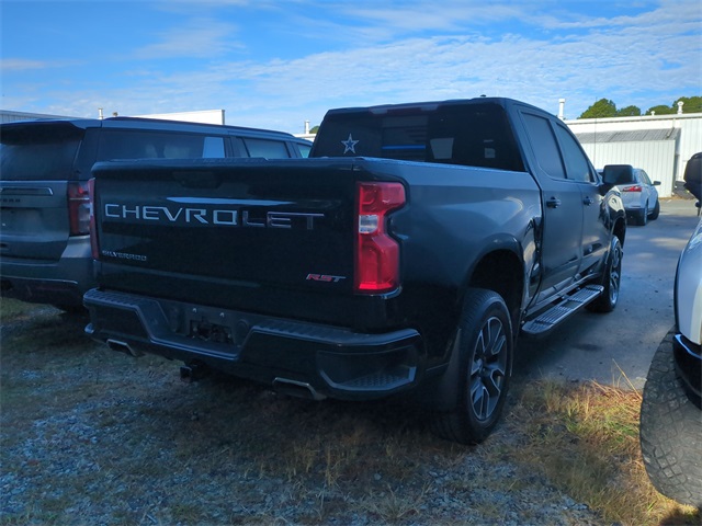 2020 Chevrolet Silverado 1500 RST photo 4