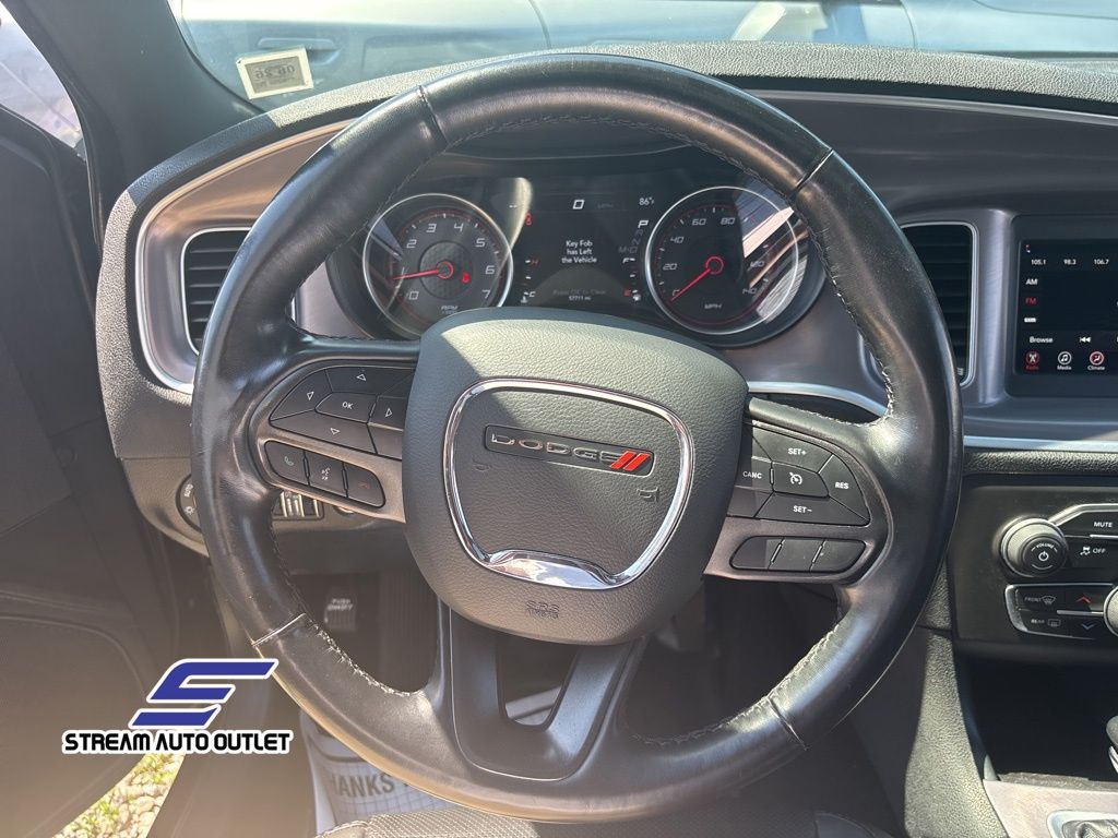 2022 Dodge Charger SXT photo 23