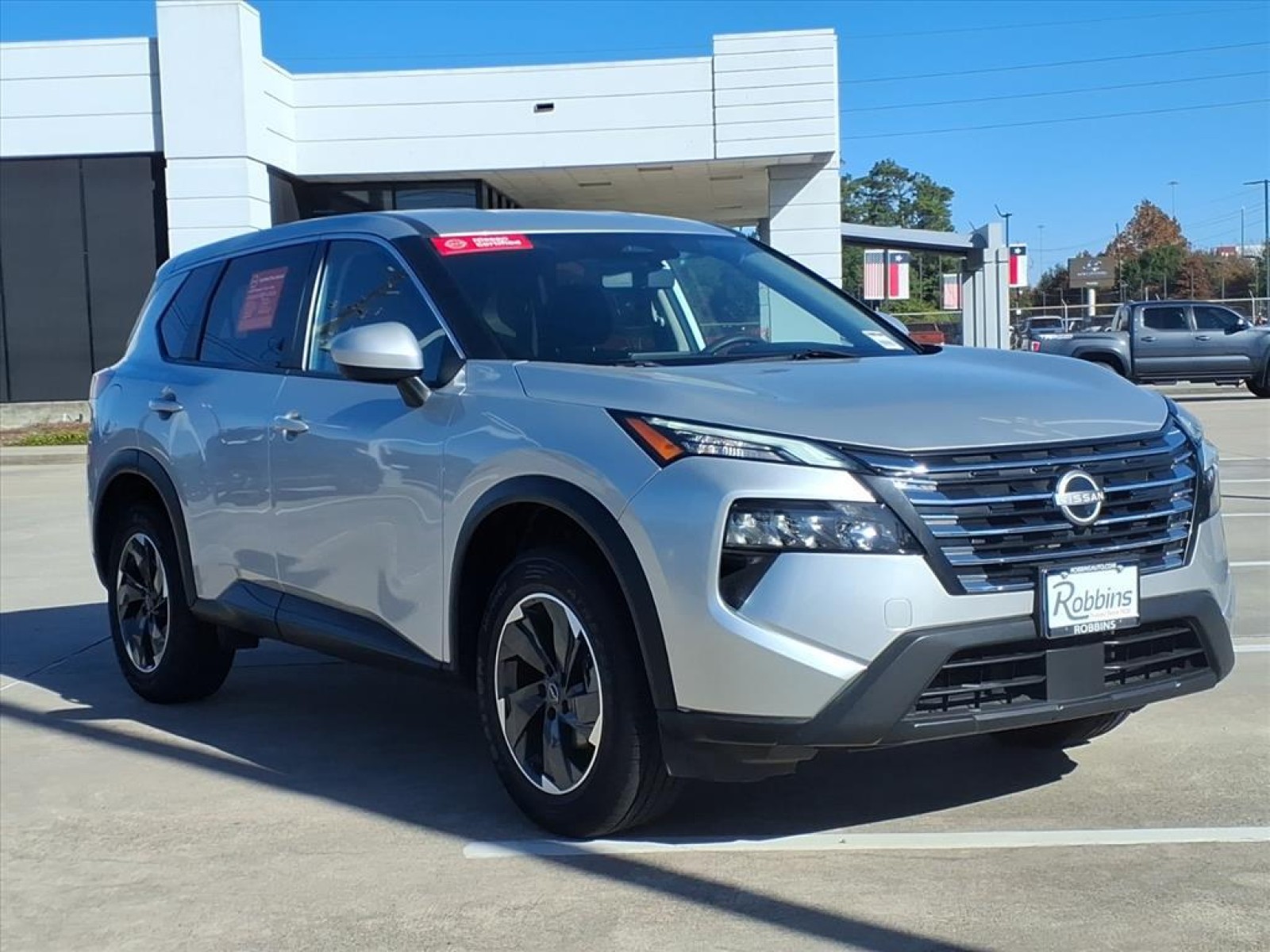 2024 Nissan Rogue SV Silver at Robbins Nissan