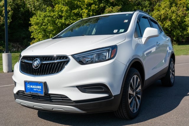 2022 Buick Encore Preferred photo 2