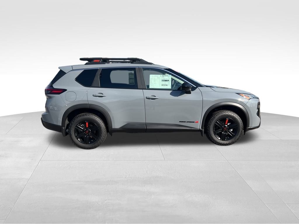 2025 Nissan Rogue SV photo 5