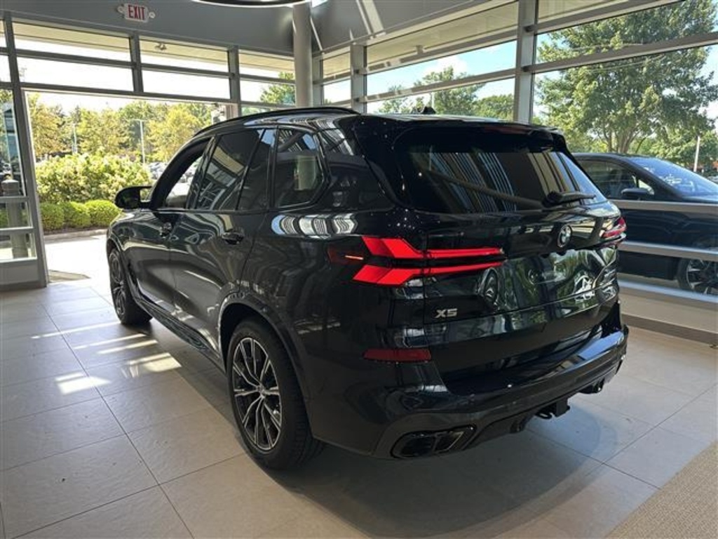 2026 Bmw X5 M60i photo 4
