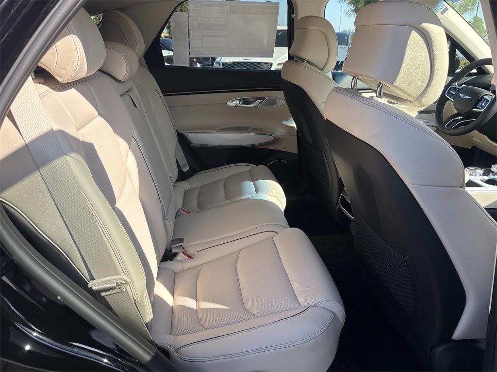 2026 Genesis GV70 2.5T Advanced photo 24