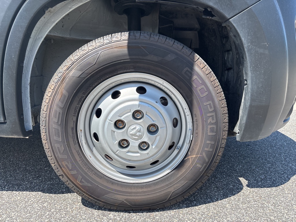 2023 Ram ProMaster 2500 photo 9