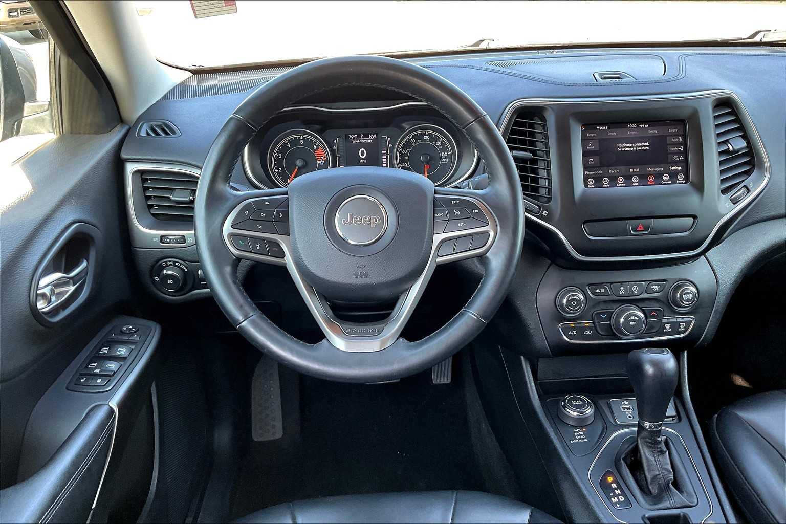 2019 Jeep Cherokee Latitude photo 5