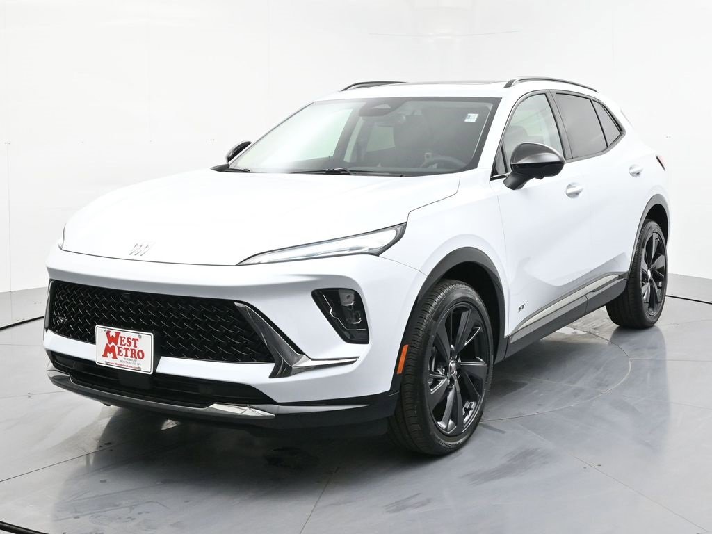 2025 Buick Envision Sport Touring's photo