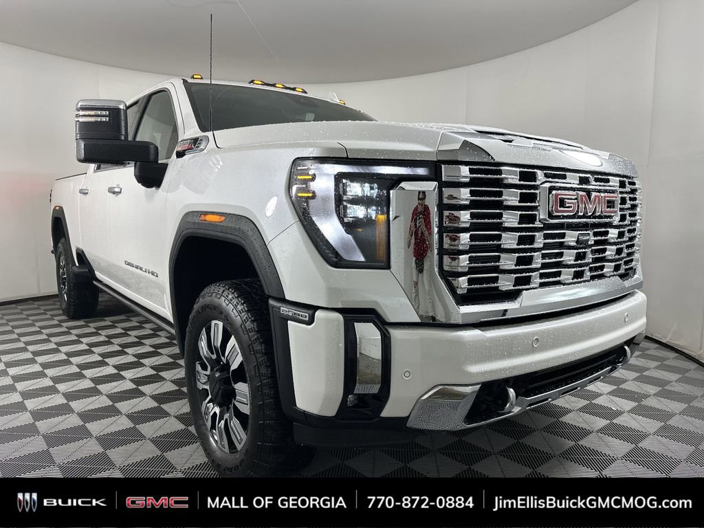 2025 GMC Sierra 2500HD Denali's photo