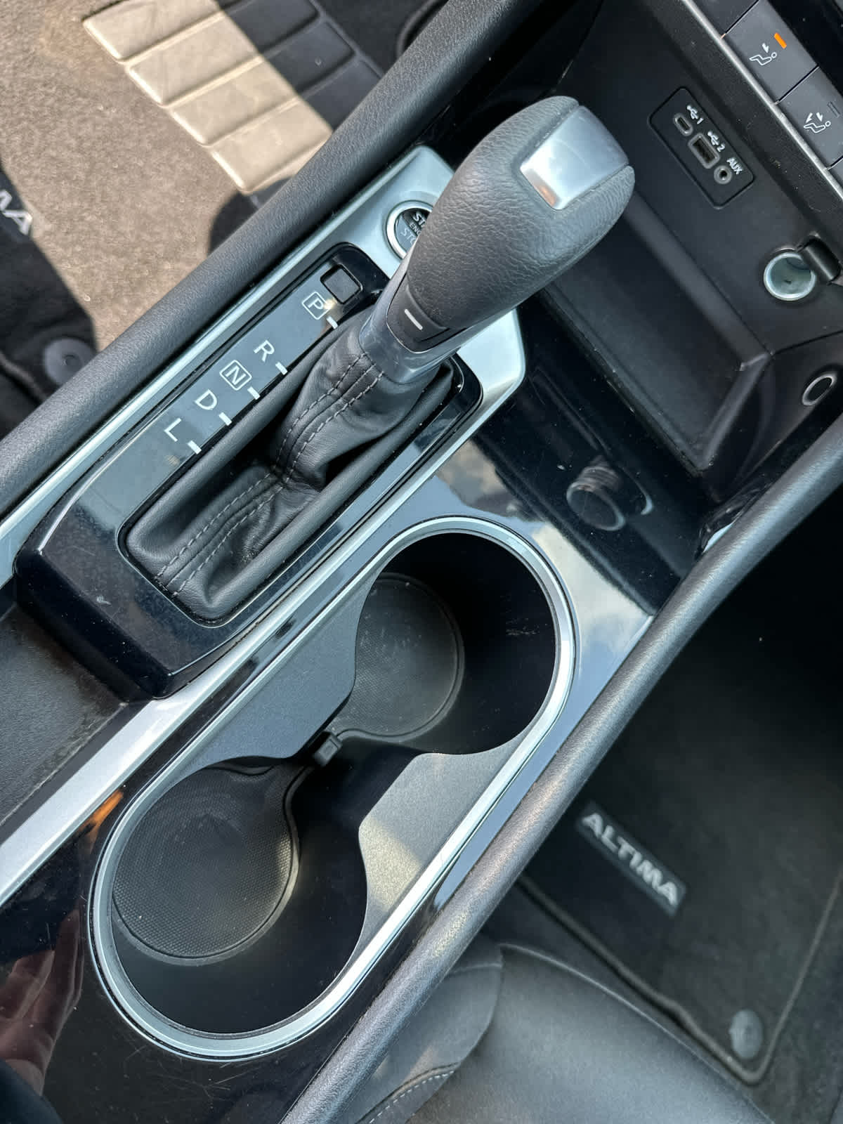 2024 Nissan Altima 2.5 SV photo 33