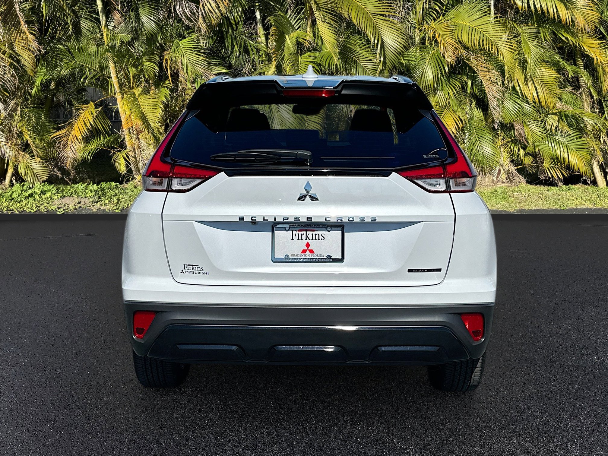 2026 Mitsubishi Eclipse Cross SEL photo 4