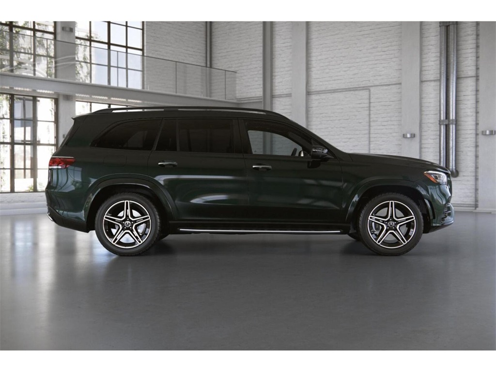 2022 Mercedes Benz GLS 450 4MATIC photo 2