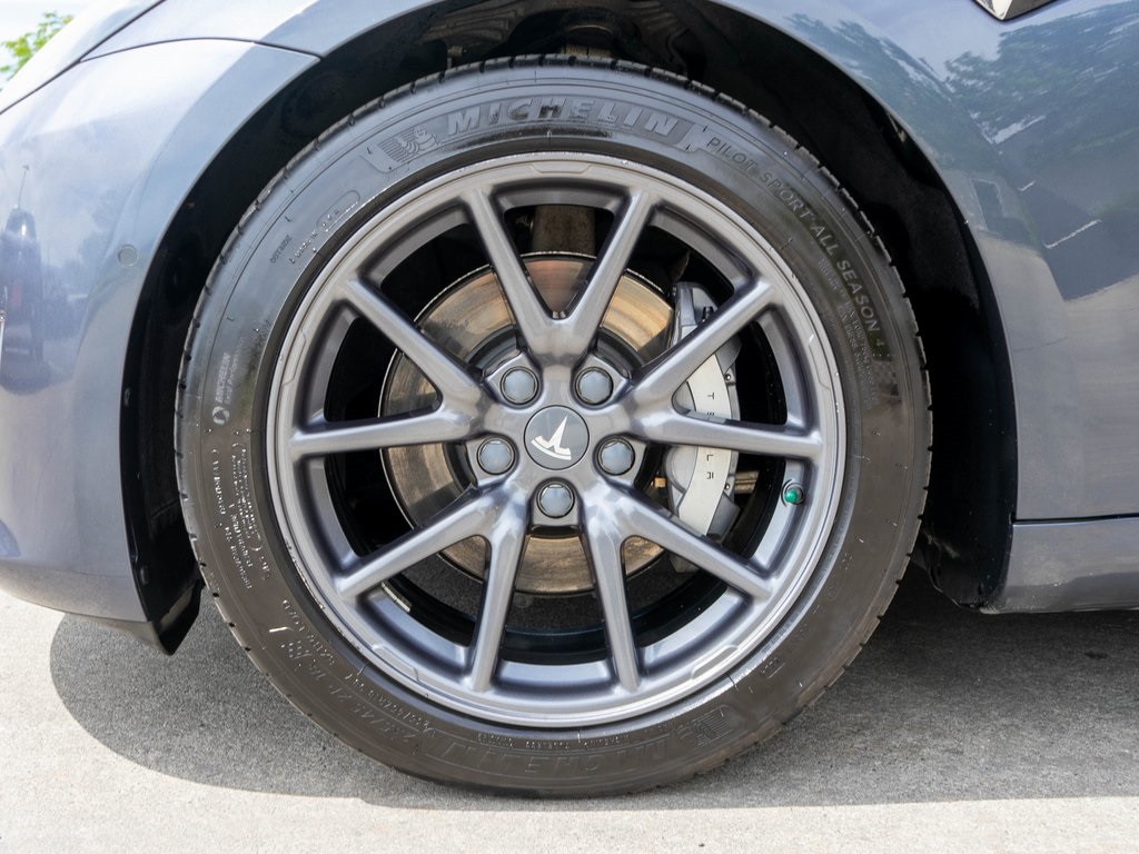 2020 Tesla Model 3 Long Range photo 21