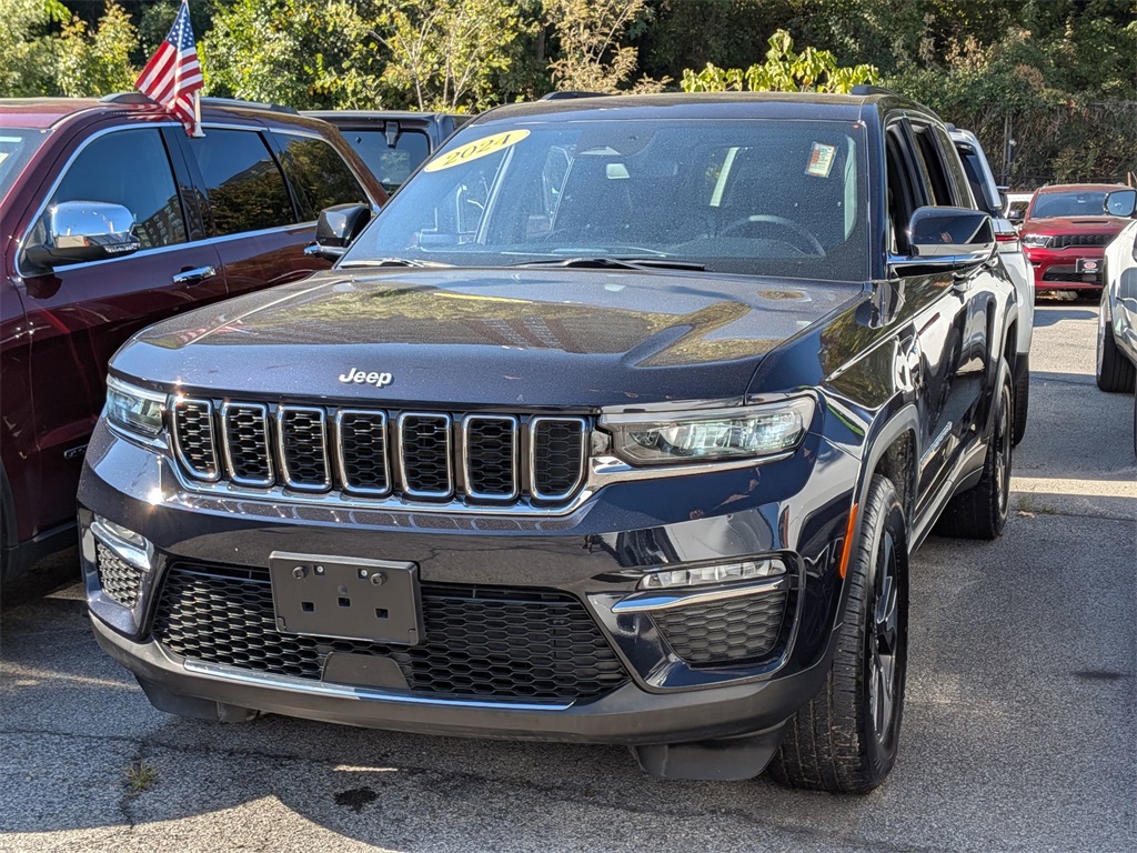 2024 Jeep Grand Cherokee 4xe's photo