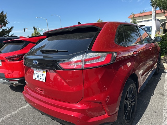 2020 Ford Edge ST photo 6