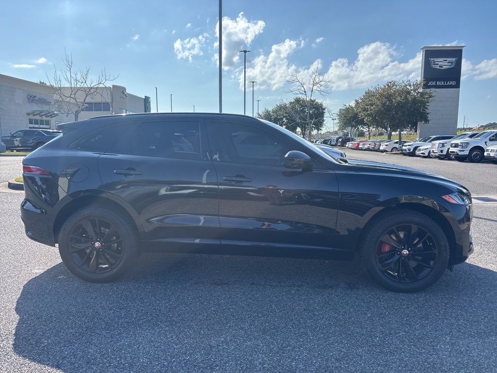 2021 Jaguar F-PACE P340 S photo 2