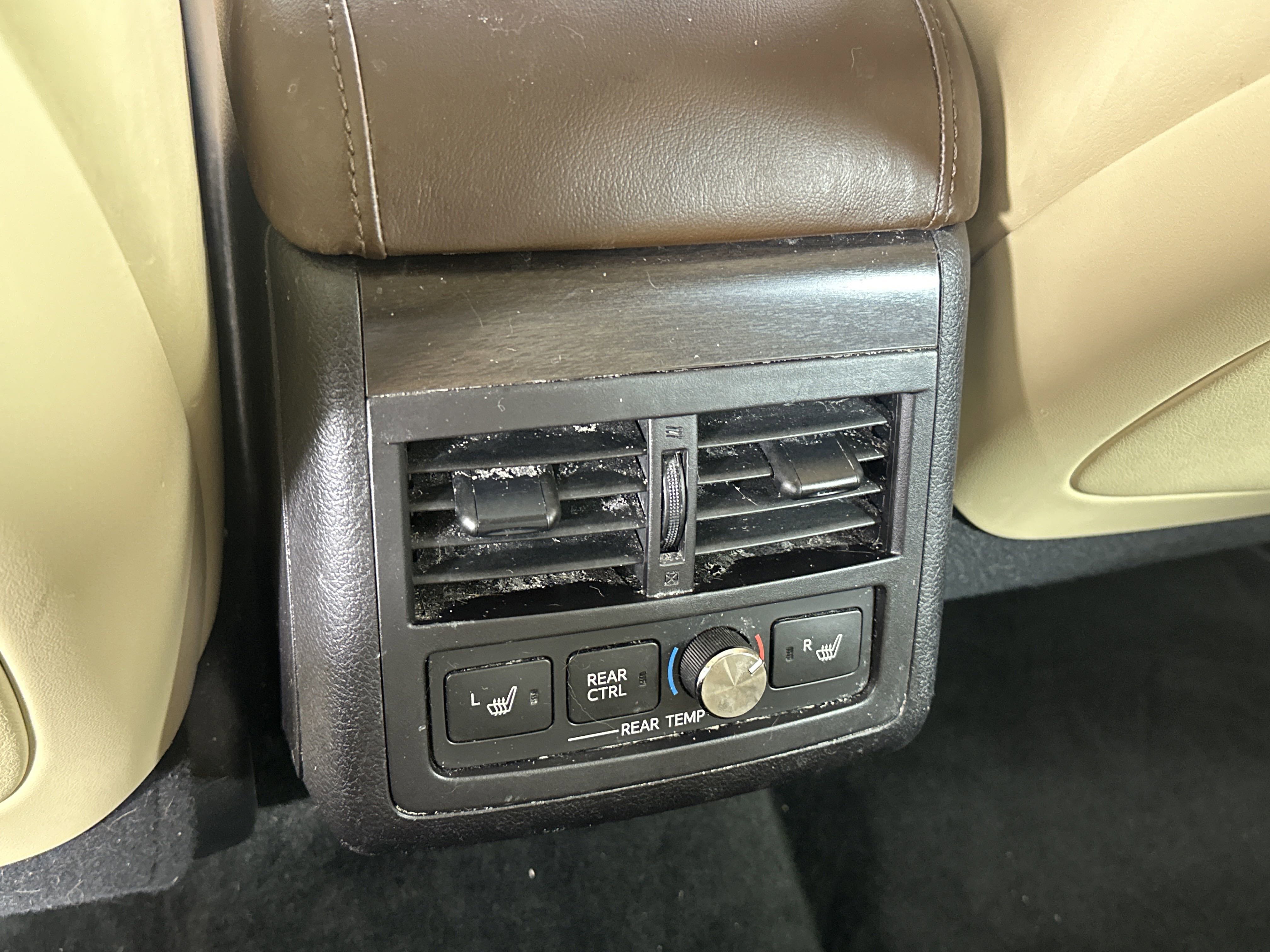 2018 Toyota Avalon Limited photo 4