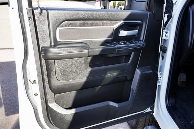 Certified Used 2024 White Ram Big Horn image 21