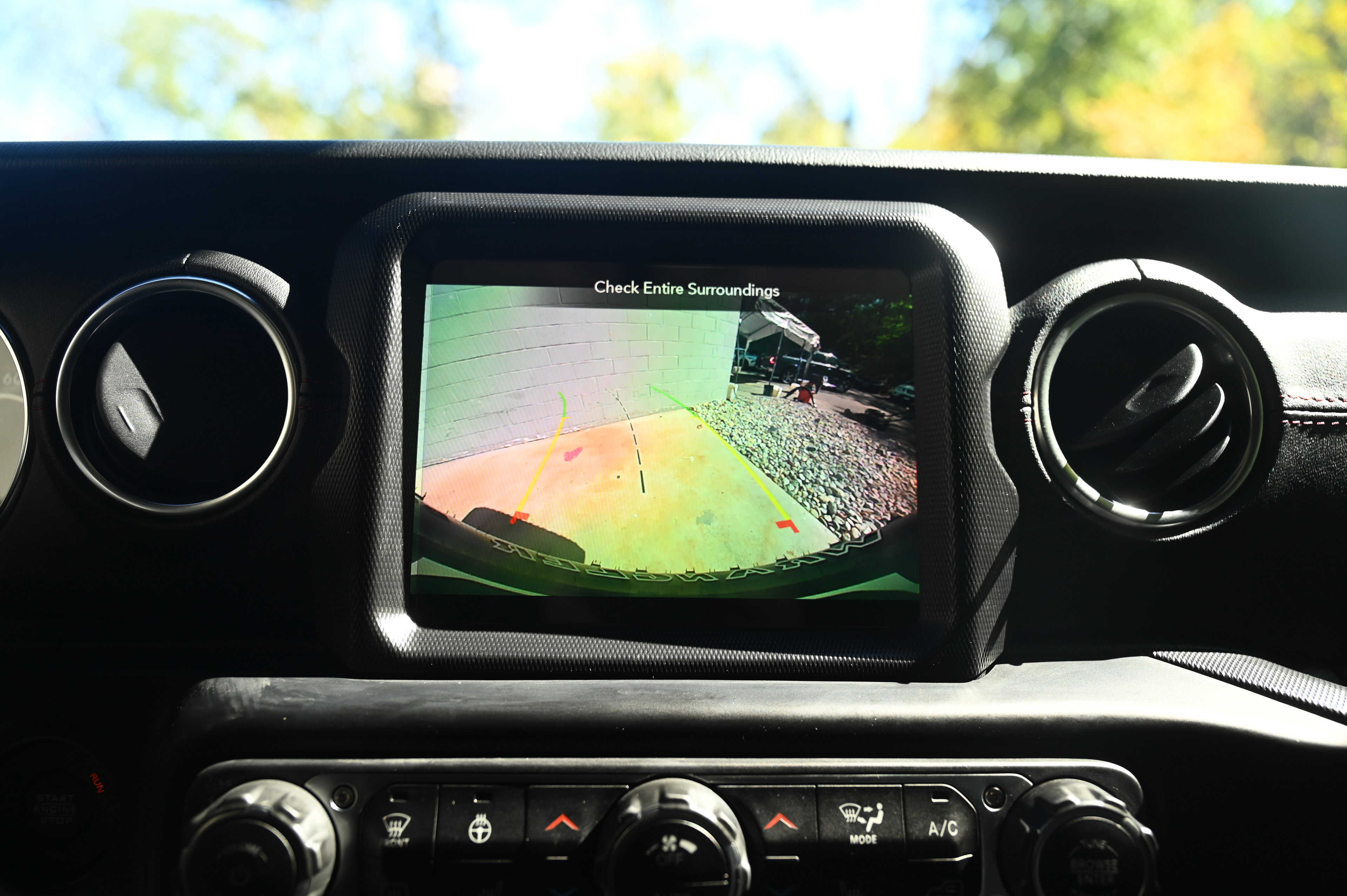 2020 Jeep Wrangler Unlimited Recon photo 15