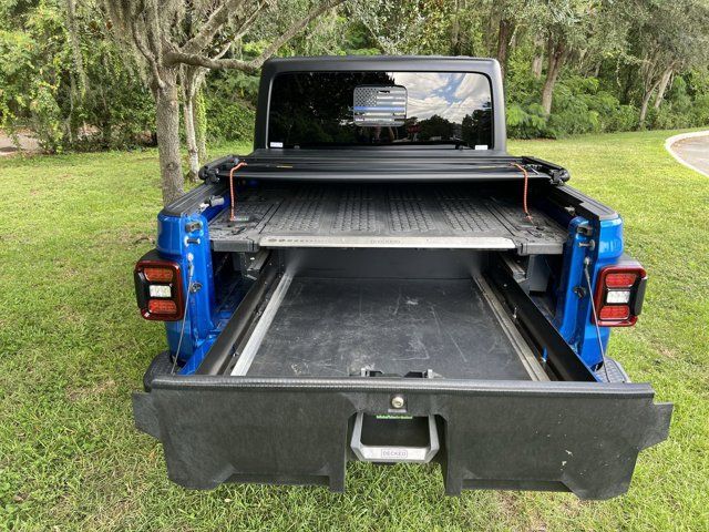 2024 Jeep Gladiator Willys photo 18