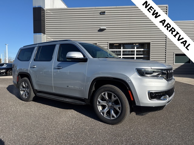 2022 Jeep Wagoneer Series II's photo