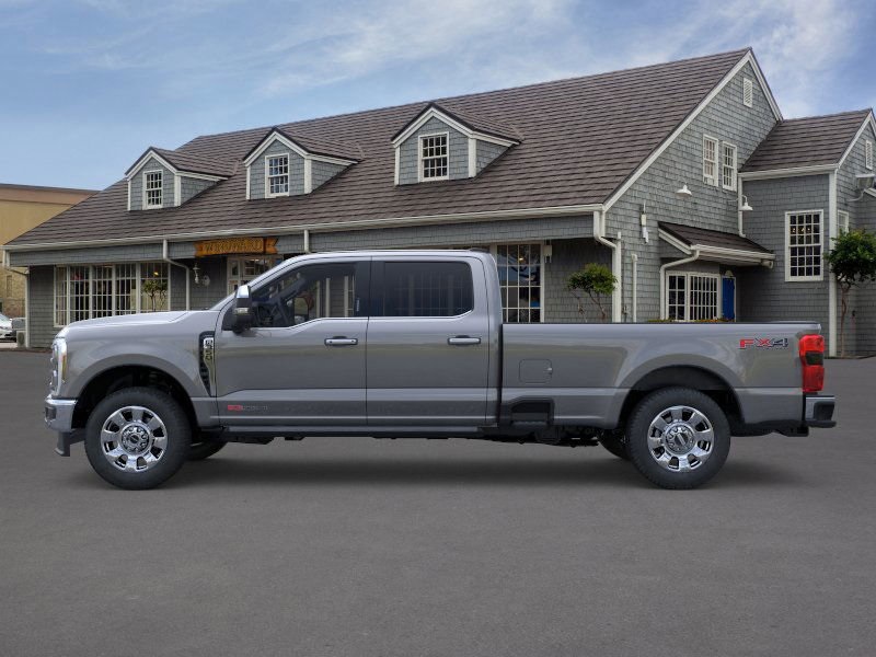 2025 Ford F-350 photo 3