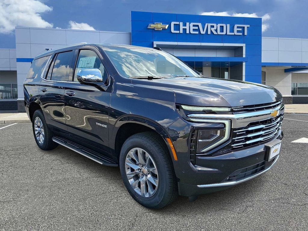 2025 Chevrolet Tahoe Premier photo 2