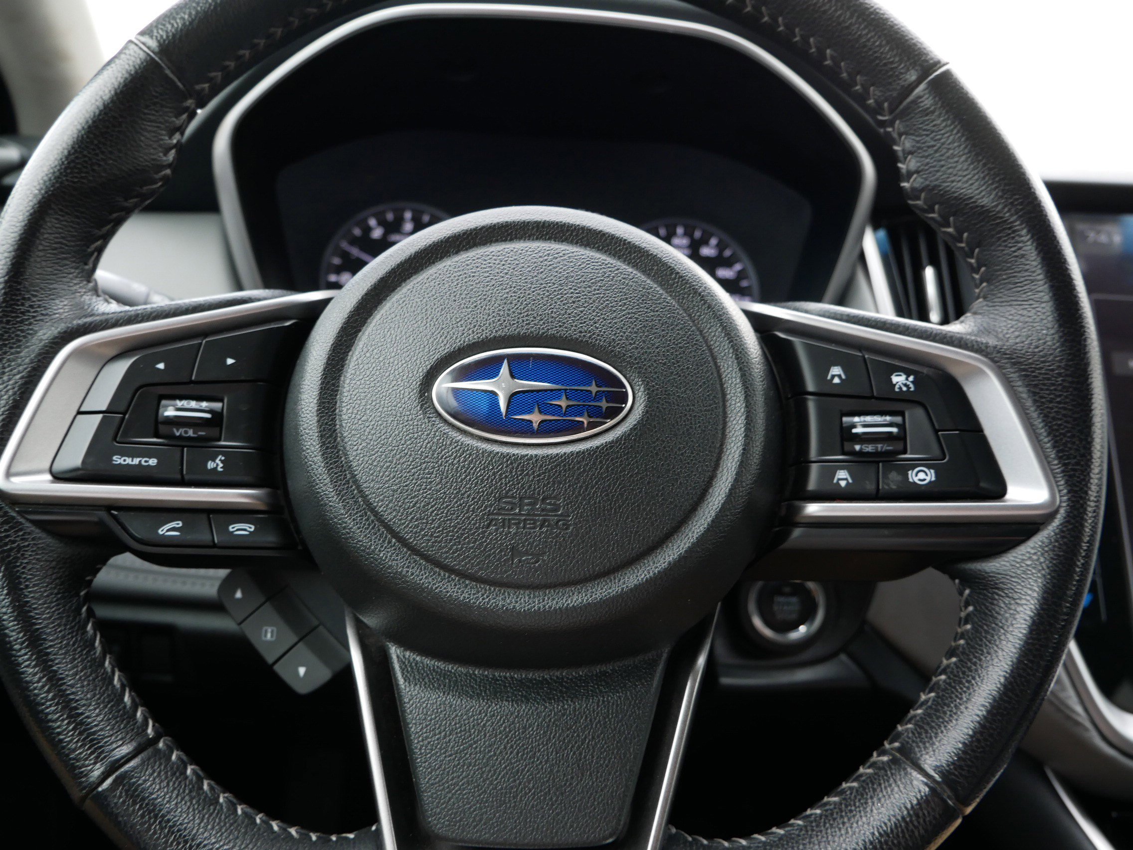 2020 Subaru Outback Limited photo 25