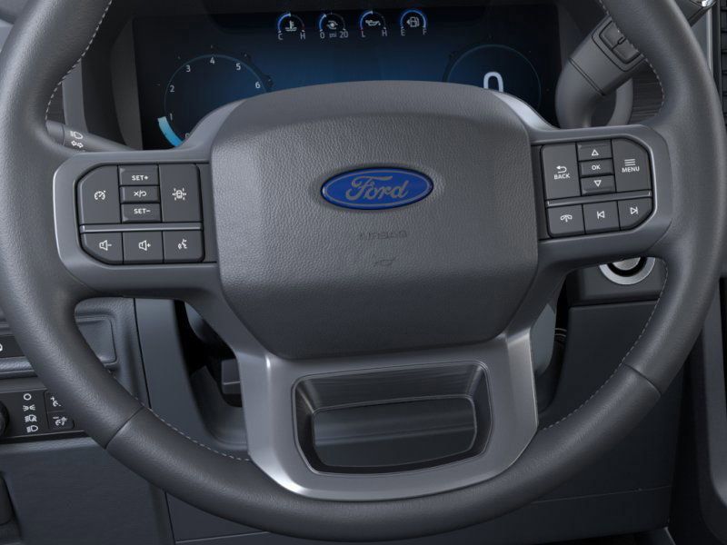 2025 Ford F-150 XLT photo 10