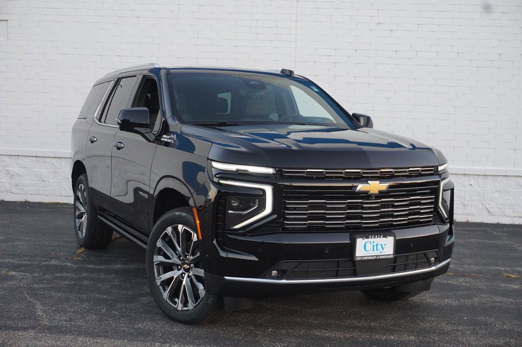 2025 Chevrolet Tahoe High Country photo 2