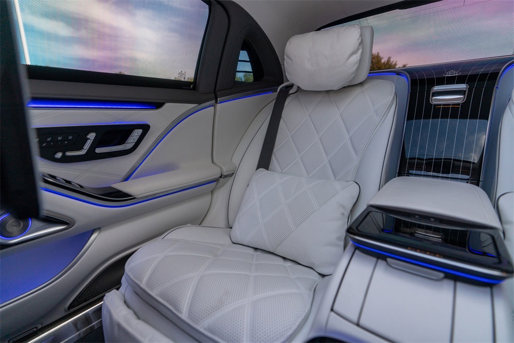 2024 Mercedes Benz S Maybach 680 4MATIC photo 42