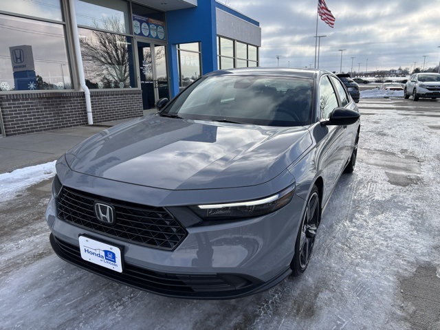 2025 Honda Accord Hybrid Sport's photo