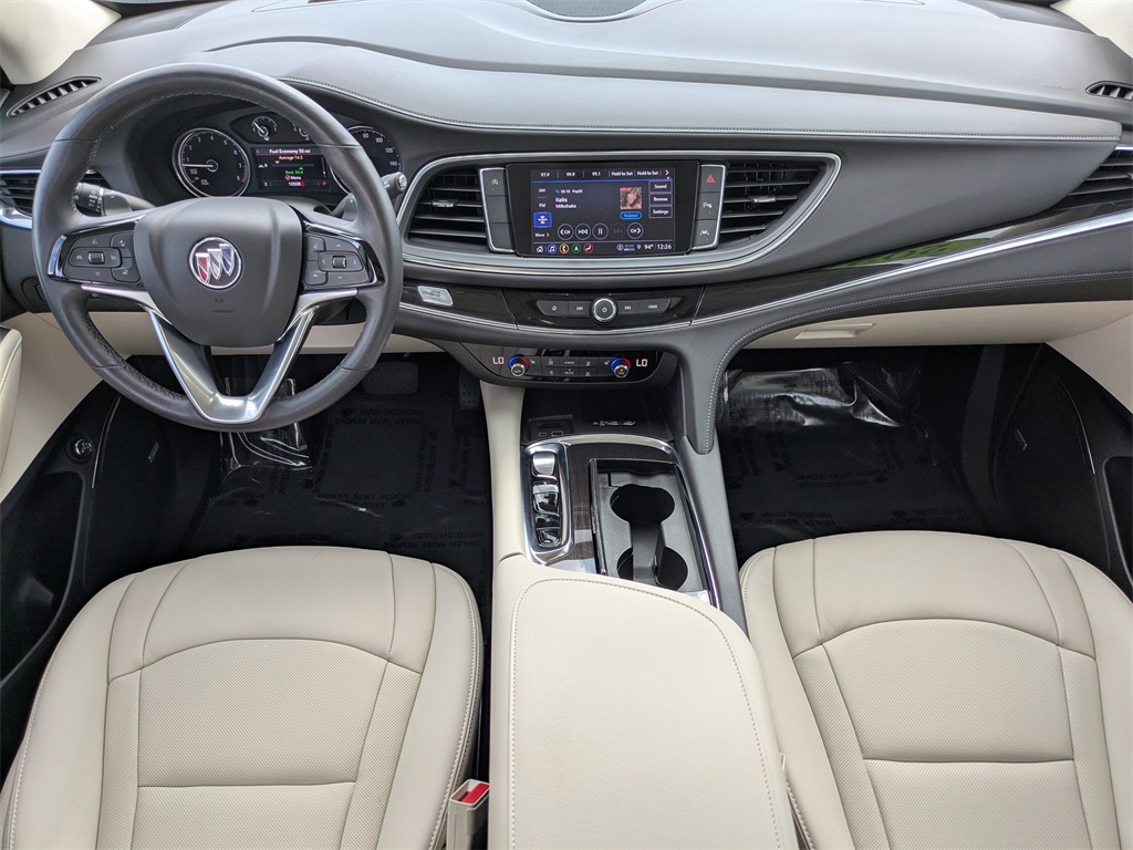 2024 Buick Enclave Essence photo 15
