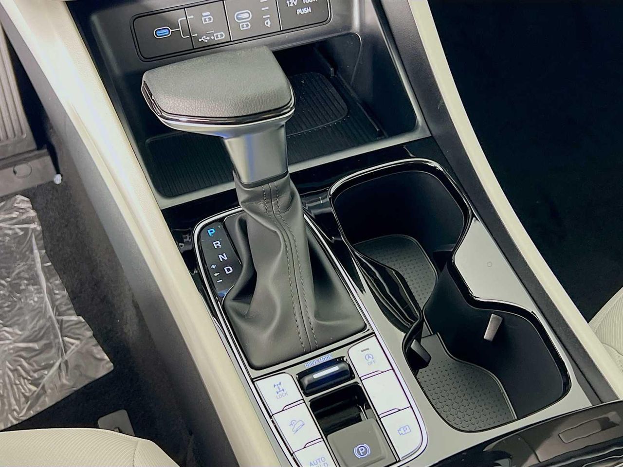 2025 Hyundai Tucson SEL photo 9