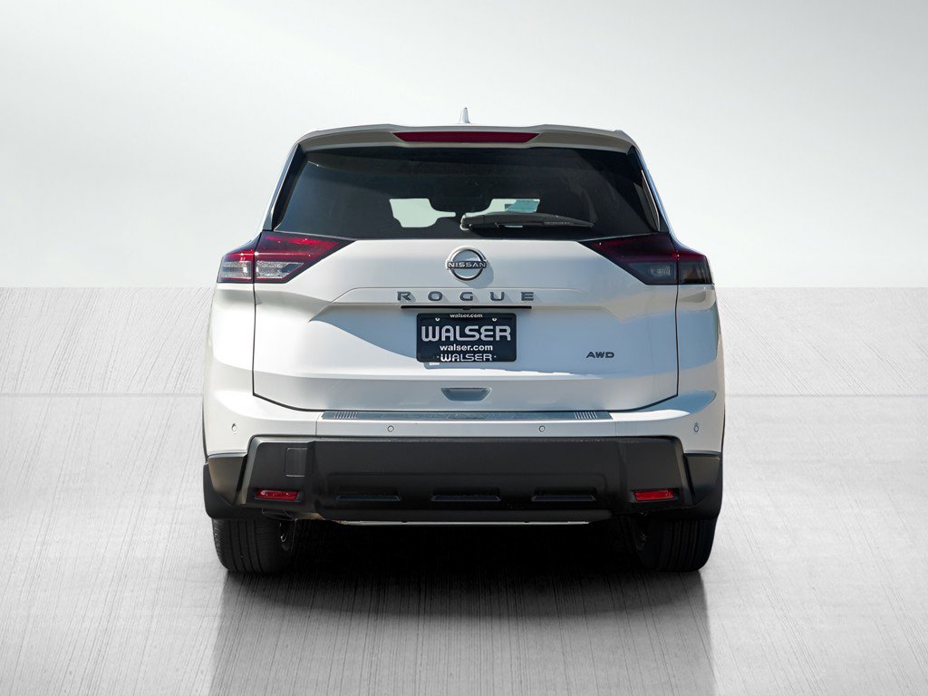 2026 Nissan Rogue SV photo 3