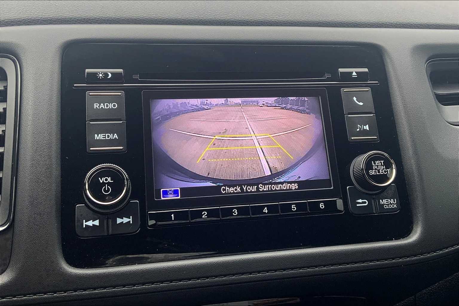 2022 Honda HR-V LX photo 23