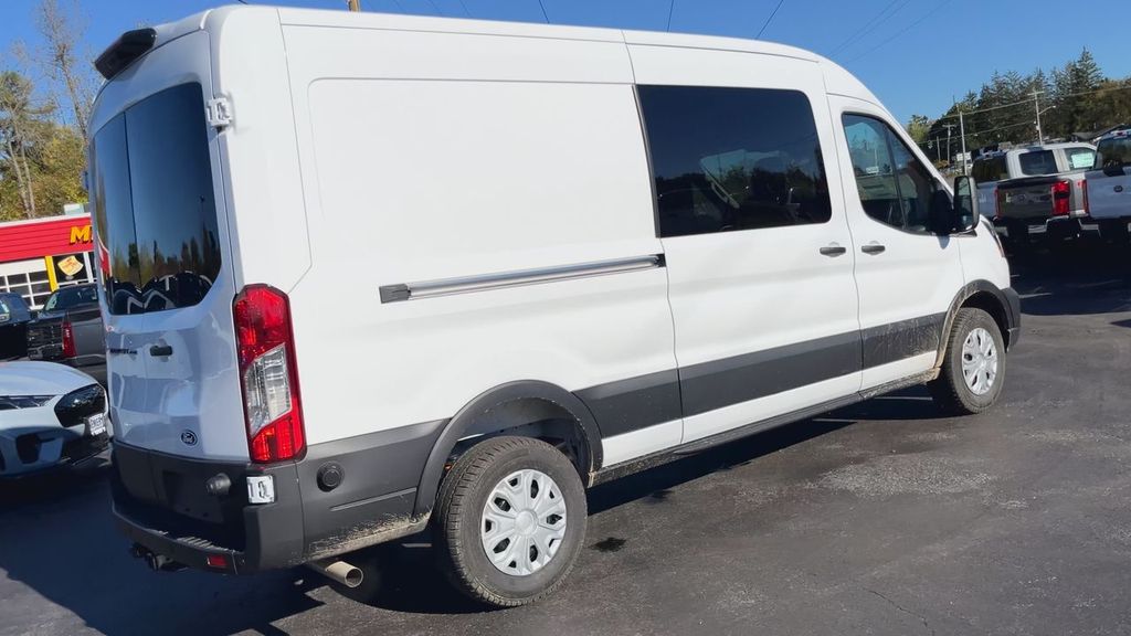 2026 Ford Transit Cargo photo 2