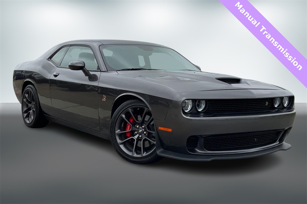 2022 Dodge Challenger R/T Scat Pack photo 3
