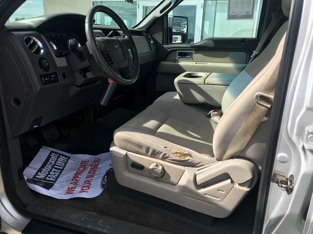 2010 Ford F-150 XLT photo 3