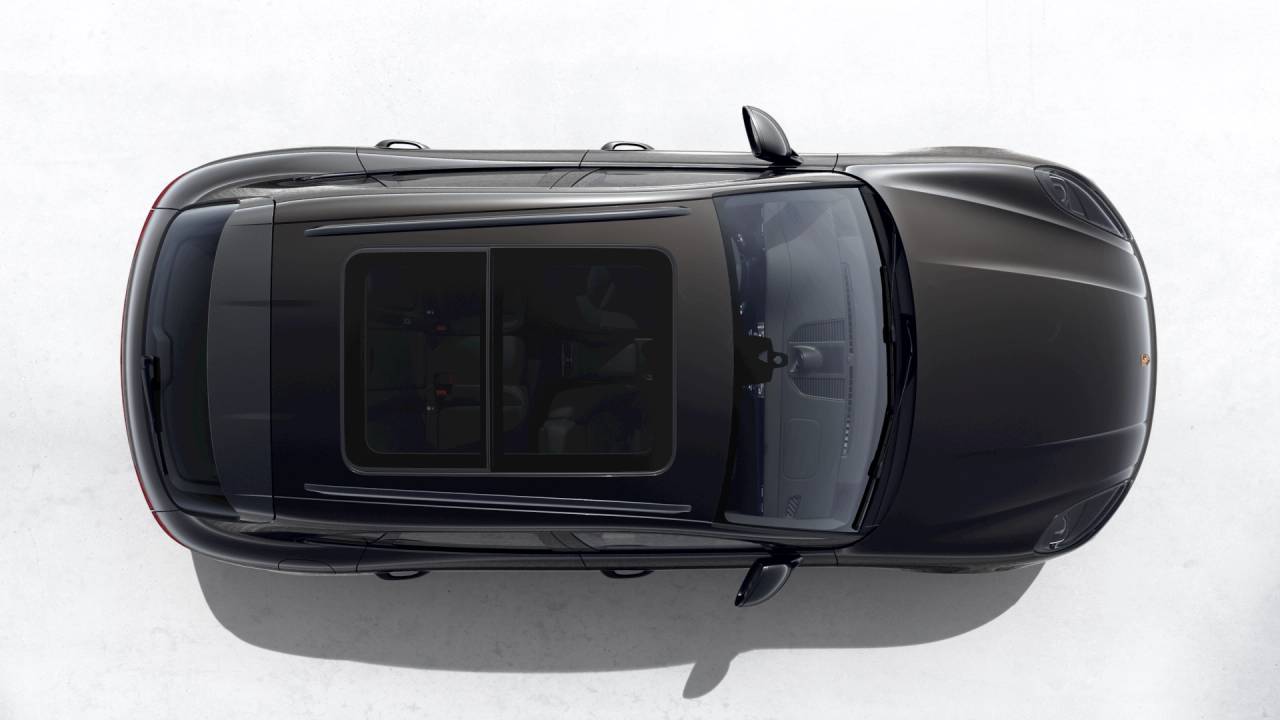 2026 Porsche Macan T photo 4