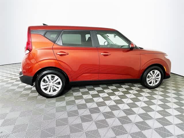 2022 Kia Soul LX photo 8