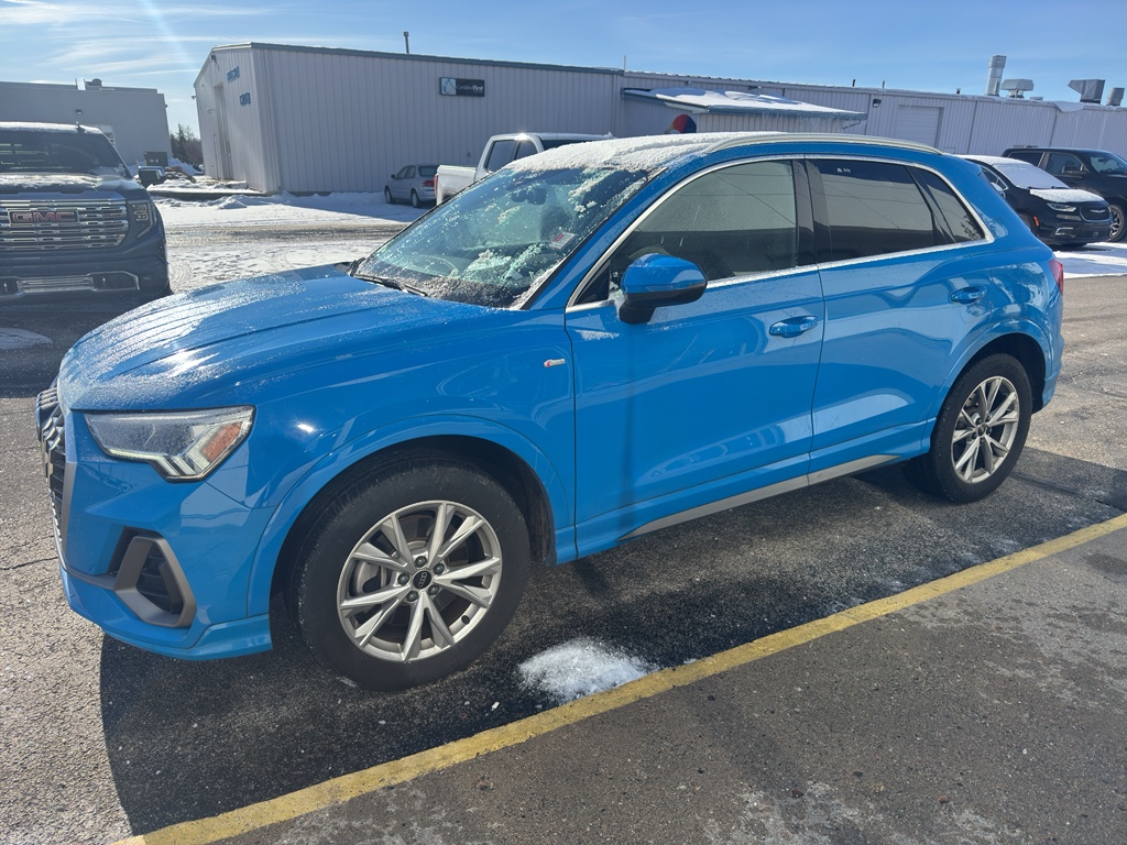 2023 Audi Q3 S Line Premium's photo