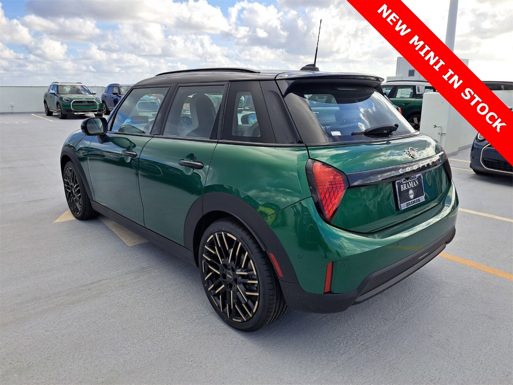 2025 Mini Cooper 4 Door Hardtop Signature photo 5